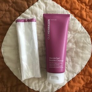 Ole Henricksen WONDERFEEL DOUBLE CLEANSER - new